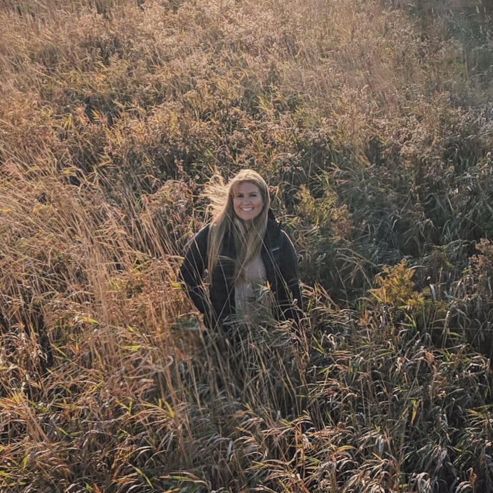 Meet your Posher, Rowena